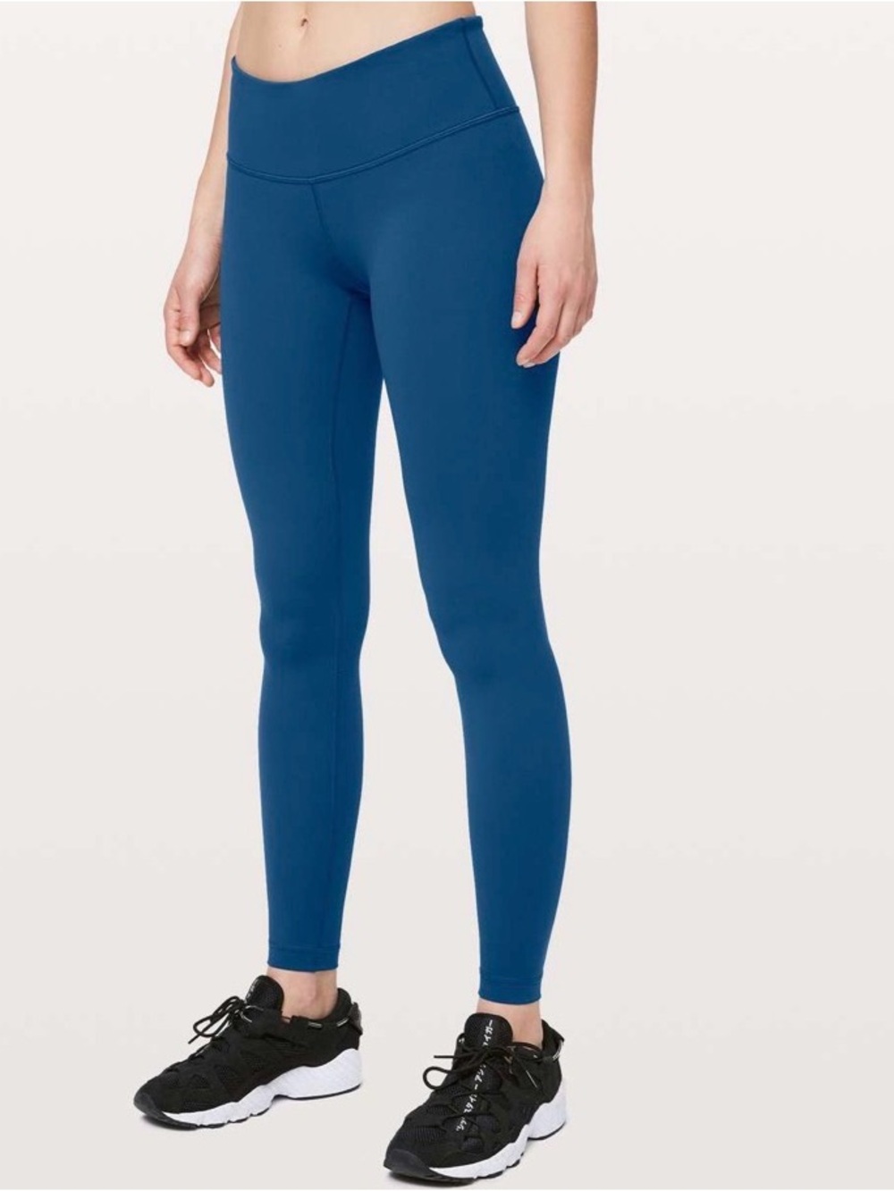 EUC- Lululemon- Wunder Under Low-Rise Tight. Size 8